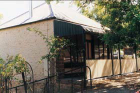 Wild Olive Cottage - Holiday Adelaide 0