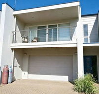 Nautilus at Port Elliot - Holiday Adelaide