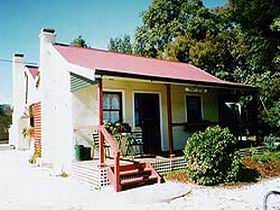 Trinity Cottage - Holiday Adelaide 0