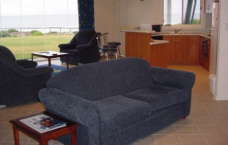 Moonta Bay Escape - Holiday Adelaide 3