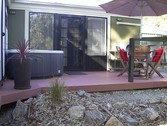 One Tree Bed And Breakfast - Holiday Adelaide 1