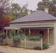 Miriams Cottage - Holiday Adelaide