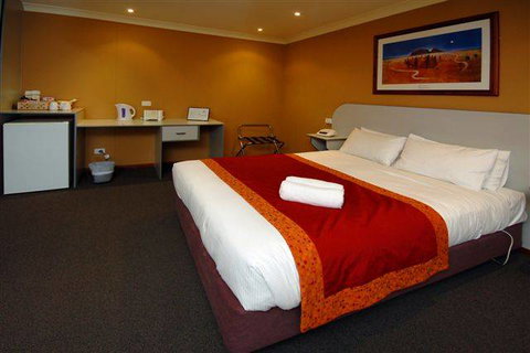Victoria Hotel - Strathalbyn - Holiday Adelaide 2