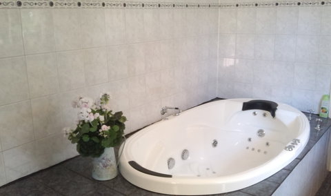 Angaston Rose B&B - Holiday Adelaide 4