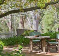 Stirling House - Holiday Adelaide