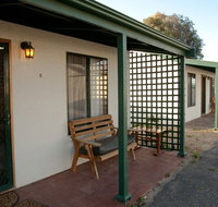 Moonta Bay Road Cabins and Cottages - Holiday Adelaide
