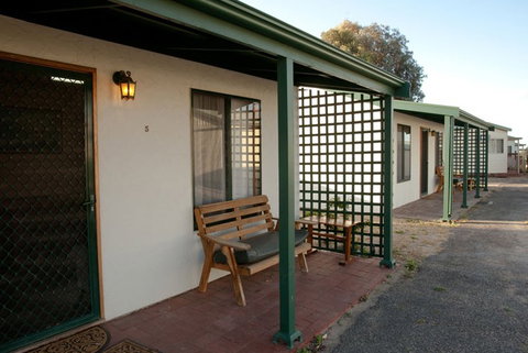 Moonta Bay Road Cabins And Cottages - Holiday Adelaide 0