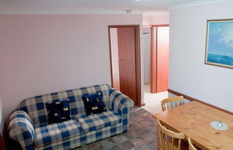 Moonta Bay Road Cabins And Cottages - Holiday Adelaide 1