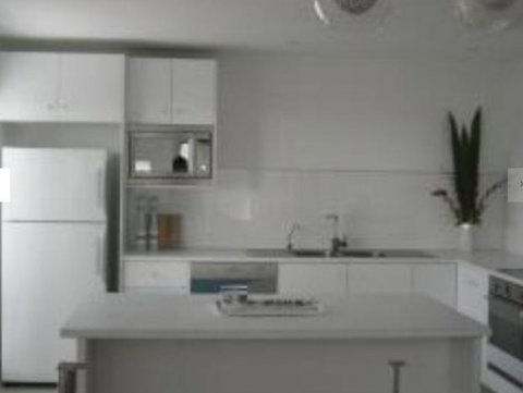Kingston Shore Villas - Holiday Adelaide 1