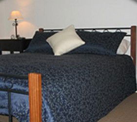 Ibis Apartments - Holiday Adelaide 1
