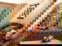 Rivers Edge Rainforest Retreat - Holiday Adelaide 1