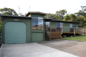 Freycinet Holiday Accommodation - Holiday Adelaide 0