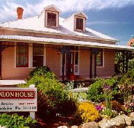 Hanlon House - Holiday Adelaide