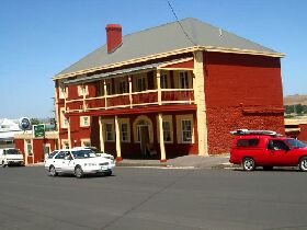 Stanley Hotel - Holiday Adelaide 0
