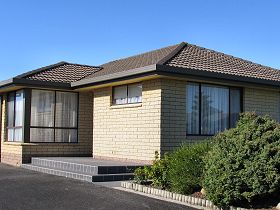 Vera May Apartment - Holiday Adelaide 0