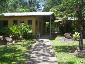 Lync-Haven Rainforest Retreat - Holiday Adelaide 0