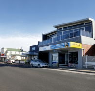 Penguin Waterfront Escape - Holiday Adelaide