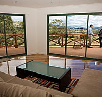 Curringa Farm Accommodation - Holiday Adelaide