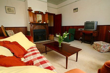 Cluan Homestead - The Managers Residence - Holiday Adelaide 1