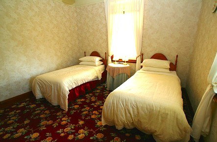 Cluan Homestead - The Managers Residence - Holiday Adelaide 3