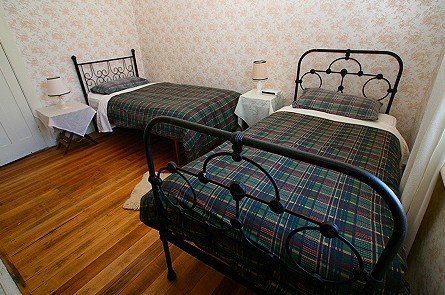 Cluan Homestead - The Managers Residence - Holiday Adelaide 4