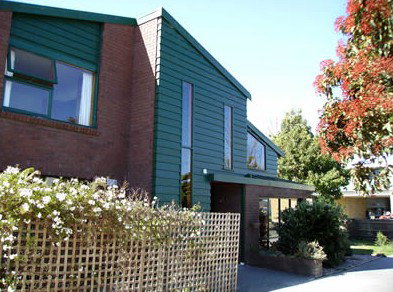 St Helens Backpackers - Holiday Adelaide 1