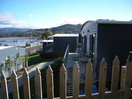 Port Huon Cottages - Holiday Adelaide 1