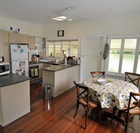 Cairns Holiday Homes Wilks House - Holiday Adelaide
