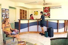 Tropical Queenslander - Holiday Adelaide 1