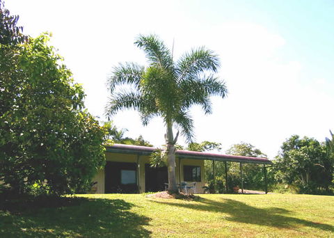 Daintree Mountain View Retreat And Vanilla Beans - Holiday Adelaide 0