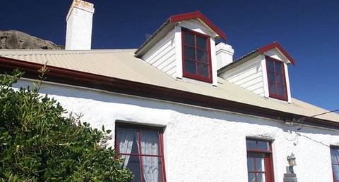 Captains Cottage - Holiday Adelaide 4