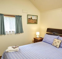 Bristol House Accommodation - Holiday Adelaide