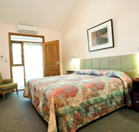 Gundaroo Colonial Inn - Holiday Adelaide