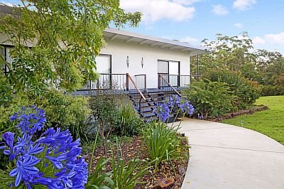 Mapleton Falls Accommodation - Holiday Adelaide 4