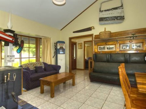 Lavender Views - Holiday Adelaide 4