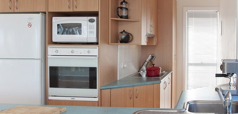 Lochani On The Bay - Holiday Adelaide 4