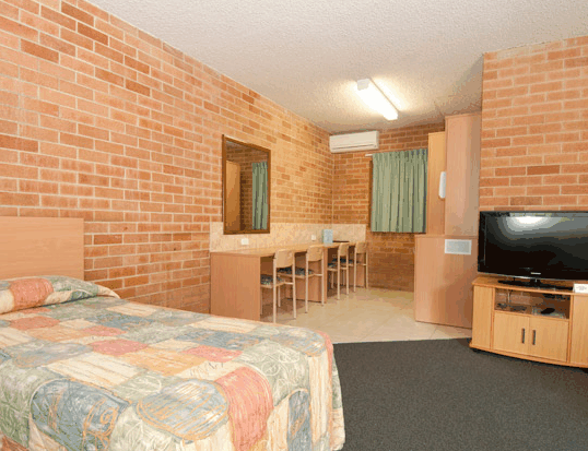 New Olympic Motel - Holiday Adelaide 1