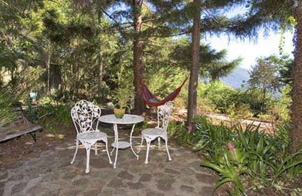Castle On The Hill Bed And Breakfast - Holiday Adelaide 1
