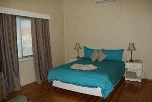 Apartment 1 On Oxide - Holiday Adelaide 2