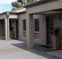 Silver Earth Accommodation - Holiday Adelaide