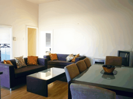 Art Mecca Holiday House - Holiday Adelaide