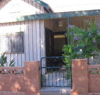 Miffys Cottage - Holiday Adelaide