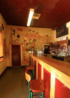 Tooles Family Hotel - Holiday Adelaide 1