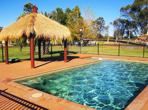 Curlwaa Caravan Park - Holiday Adelaide 3