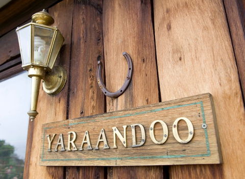 Yaraandoo Lakeside Retreat - Holiday Adelaide 0