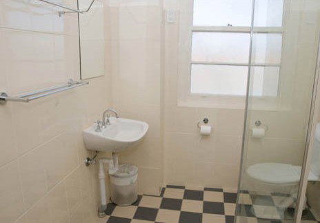 Alpine Hotel - Holiday Adelaide 5