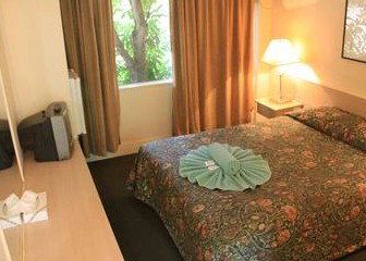 Khancoban Alpine Inn - Holiday Adelaide 1