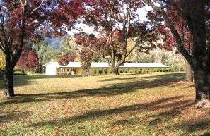 Talbingo Mountain Retreat - Holiday Adelaide 4