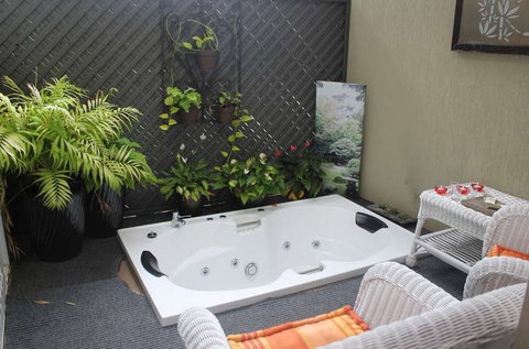 Nelson Bay Bed And Breakfast - Holiday Adelaide 3