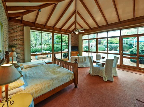 The Garden Room Bed And Breakfast - Holiday Adelaide 3